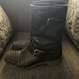 Steve Madden Studded Motorcycle Boots (Size 7, Black)